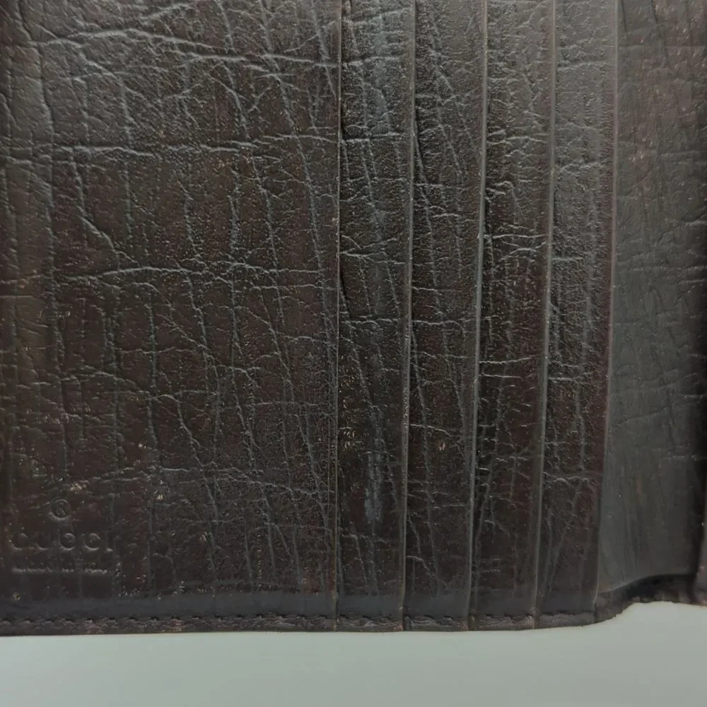 Gucci Tan and Brown Monogram Wallet - Picture 10 of 14